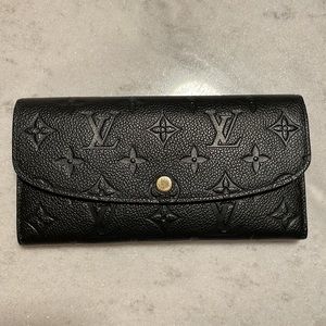 Louis Vuitton Emilie Wallet